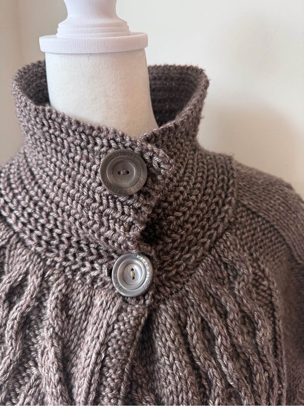 Esprit Brown Cable-Knit Short-Sleeve Cardigan with High Collar - Picture 6 of 6